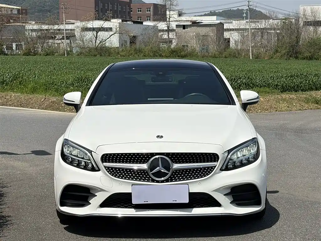 Mercedes-Benz C-Class 2021