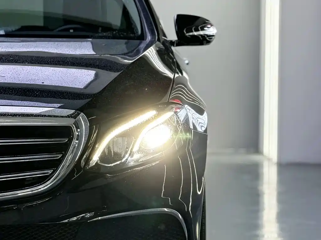 Mercedes-Benz E-Class 2019 — фото 3