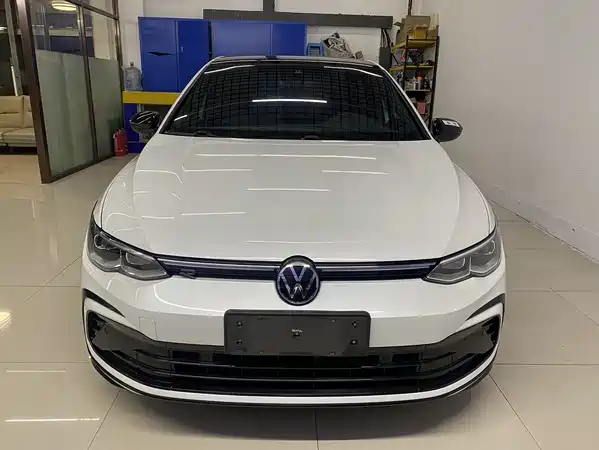 Volkswagen Golf 2022