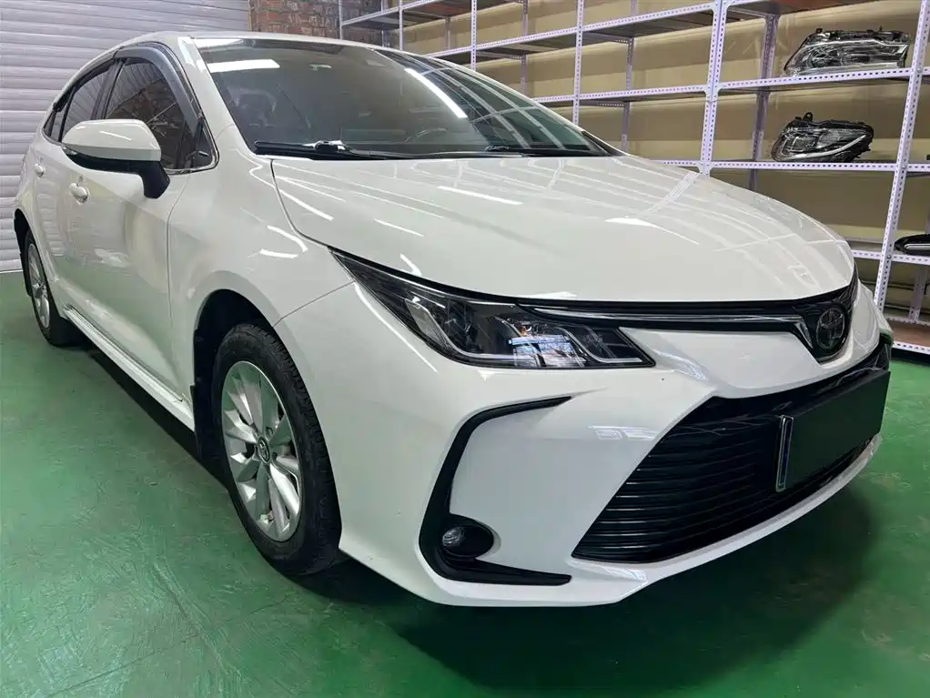 Toyota Corolla 2021 — фото 3
