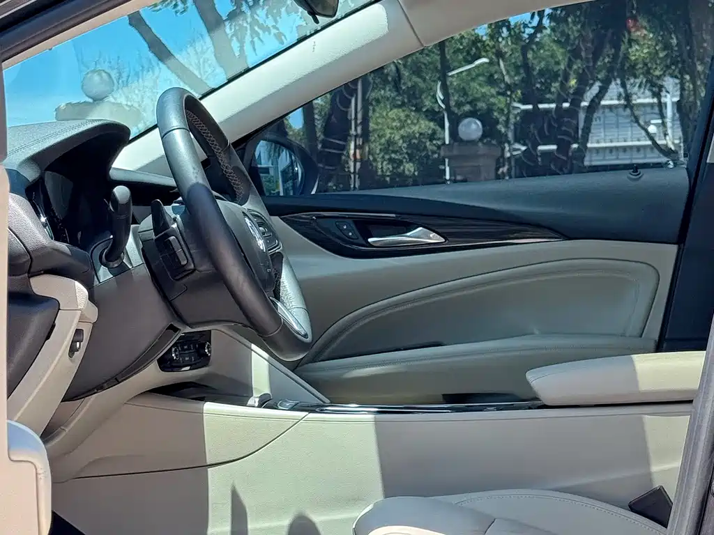 Buick Regal 2021 — фото 11