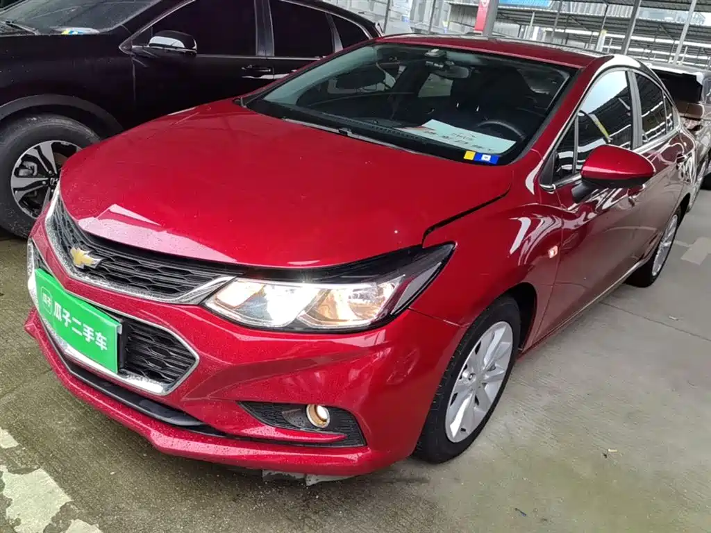 Chevrolet Cruze 2018 — фото 1