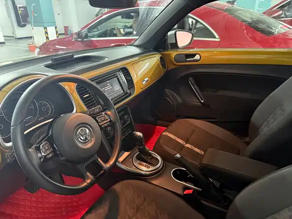 Volkswagen Beetle 2018