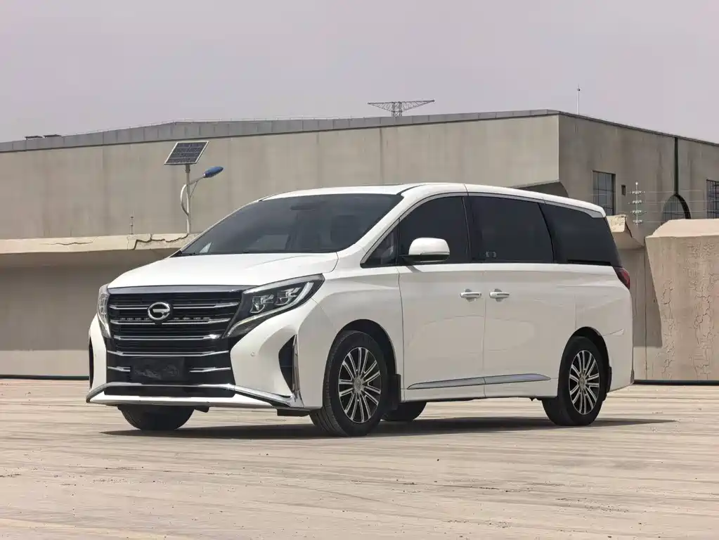 GAC Motor Trumpchi M8 2021 — фото 1
