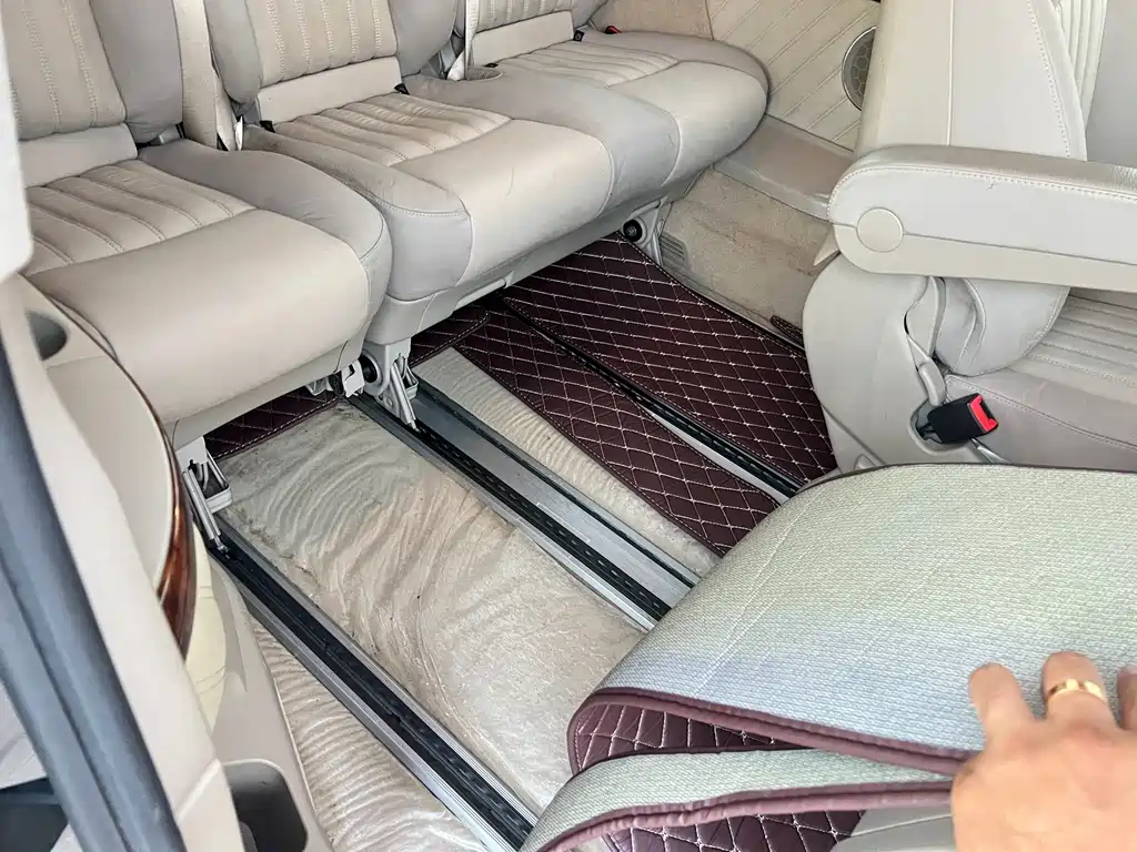 Mercedes-Benz Viano 2015 — фото 16