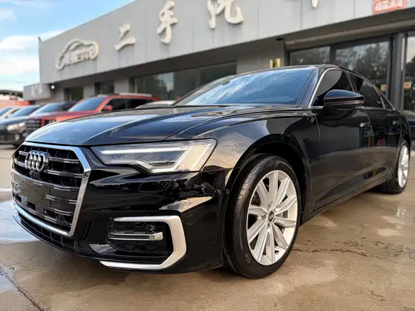 Audi A6L 2022