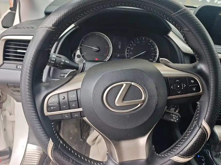 Lexus RX 2021 — фото 15