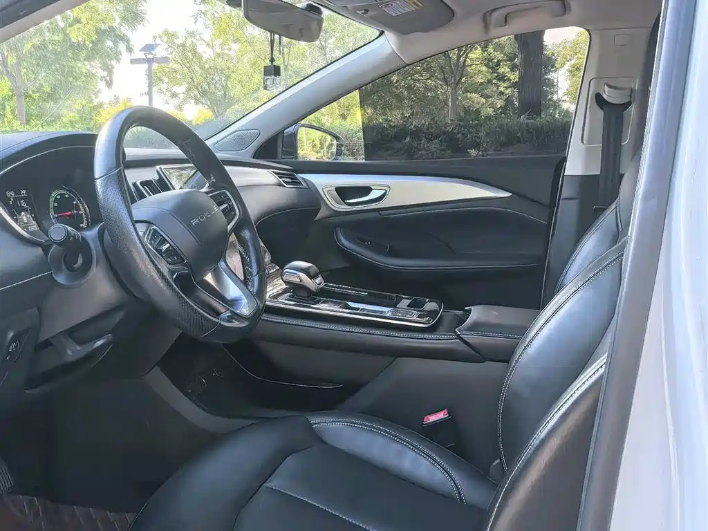Roewe i6 MAX New Energy 2021 — фото 7