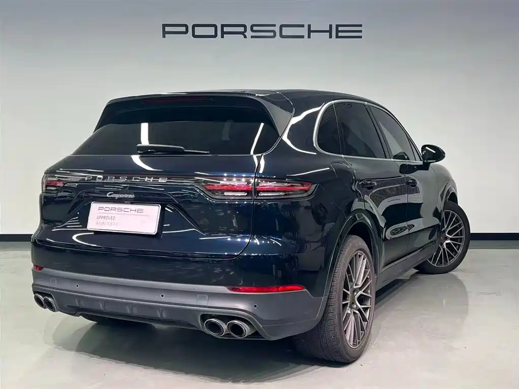 Porsche Cayenne 2022 — фото 25