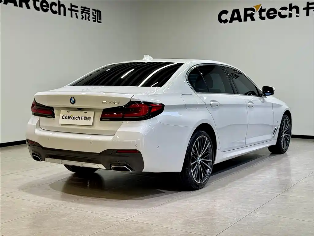 BMW 5 Series 2023