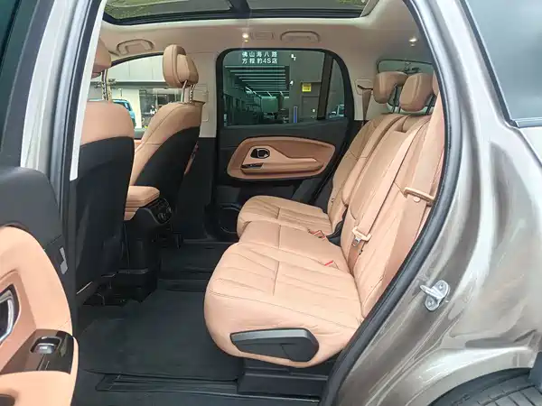 NIO ES8 2018