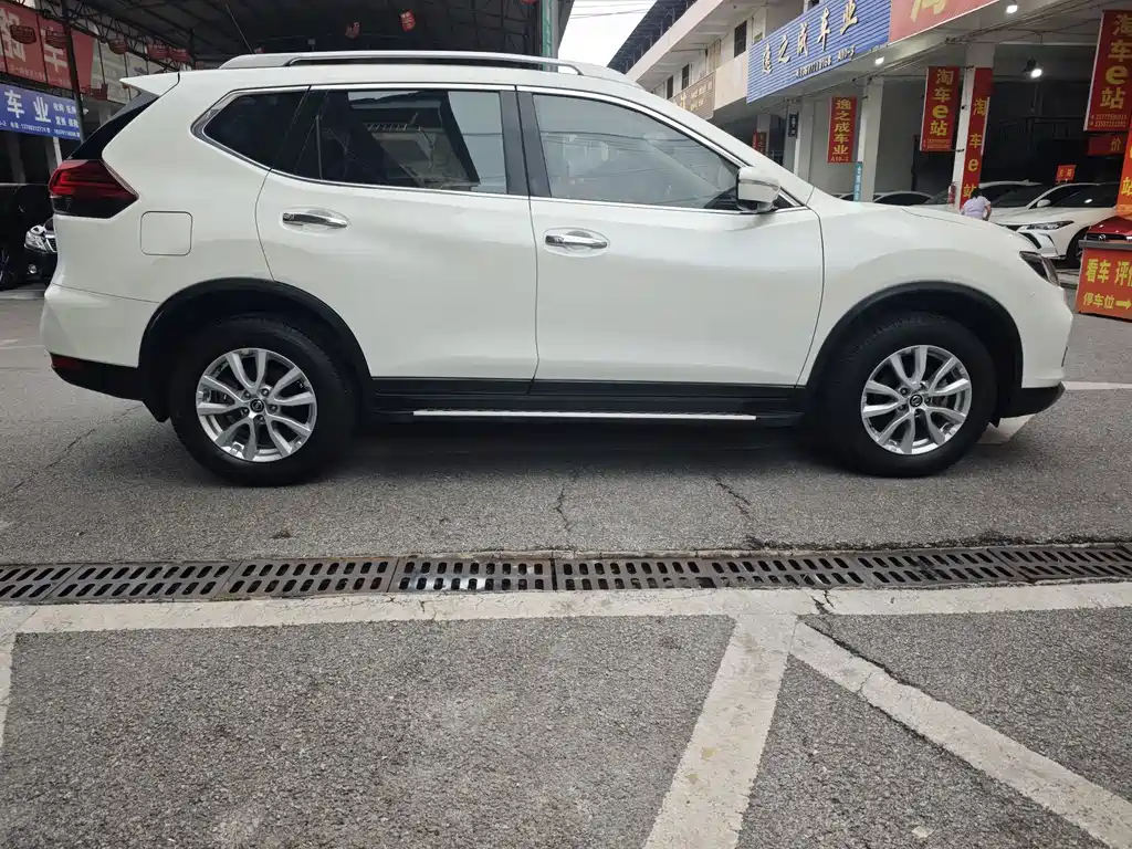 Nissan X-Trail 2020 — фото 4