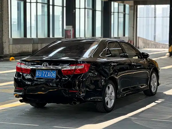 Toyota Camry 2013