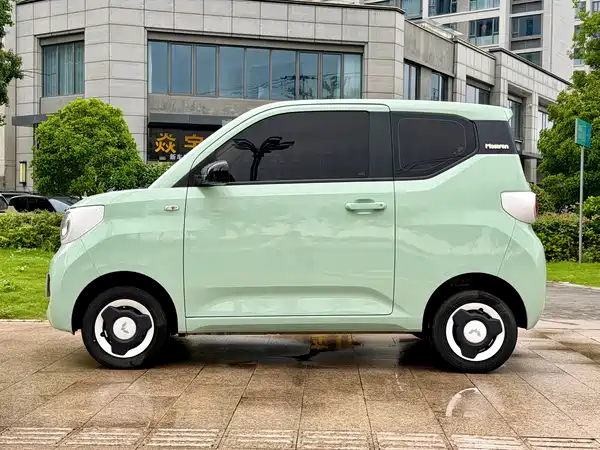 Wuling Hongguang MINIEV 2025