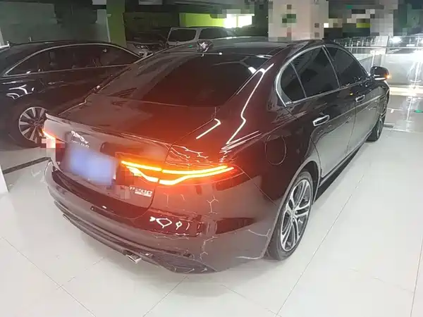 Jaguar XEL 2020