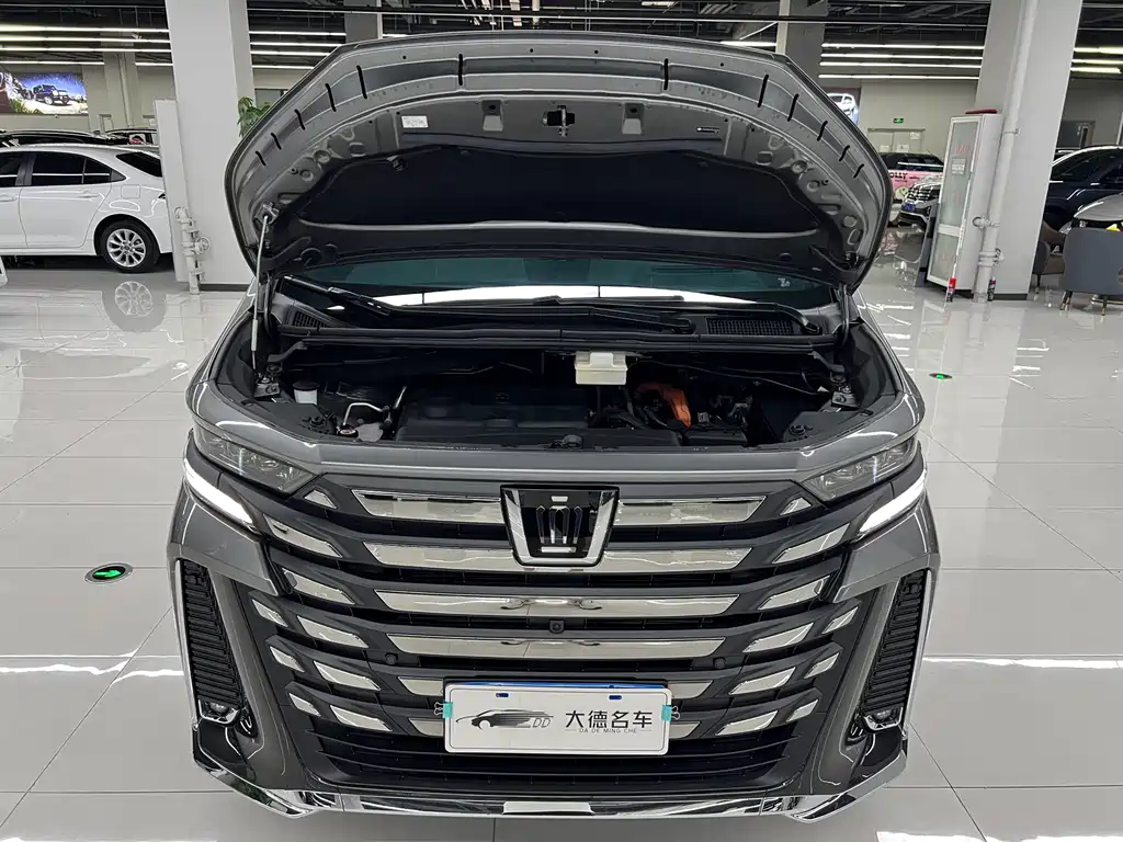 Toyota Vellfire 2026 — фото 28