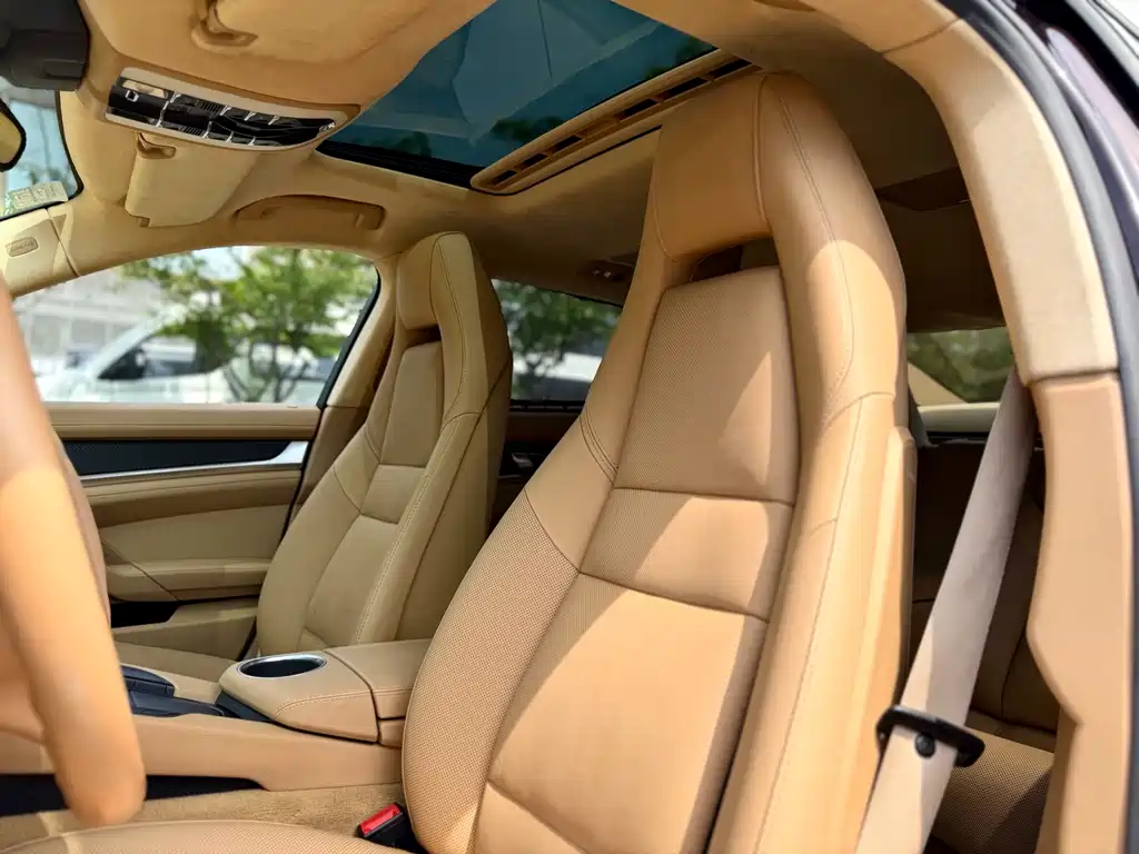 Porsche Panamera 2015 — фото 11