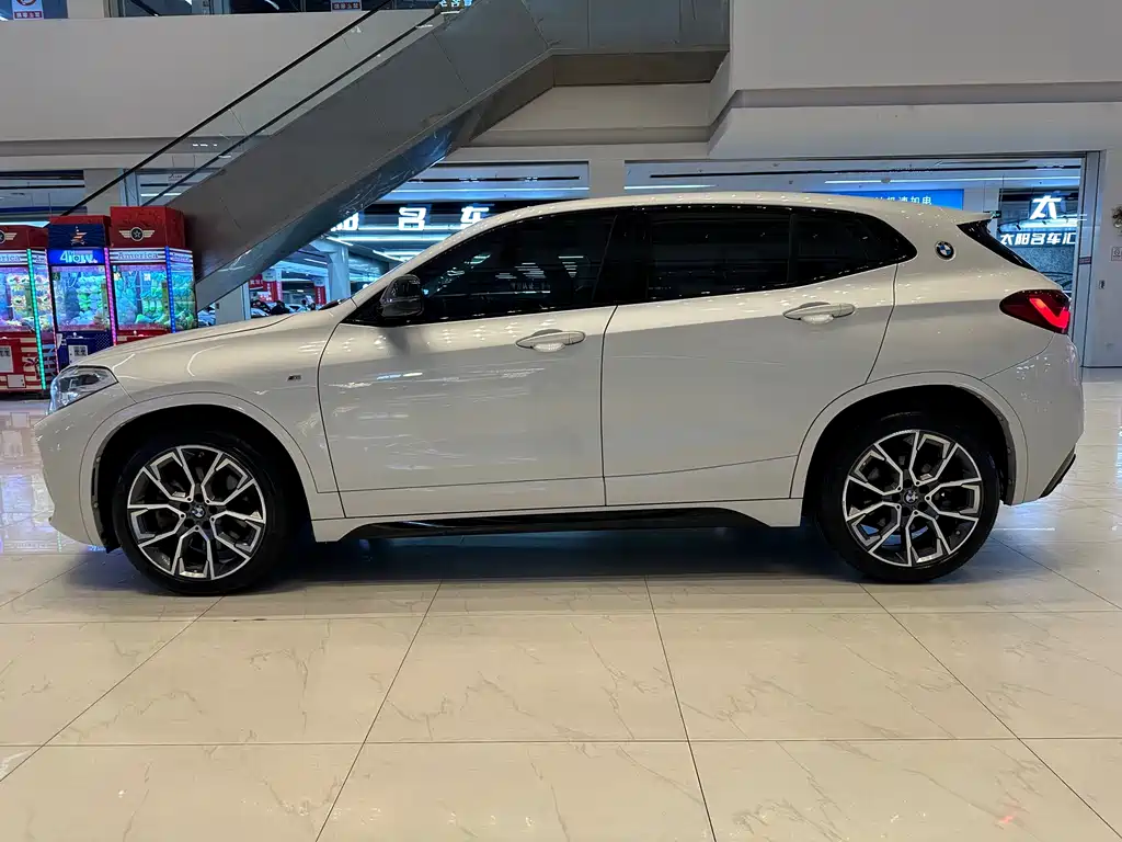 BMW X2 2021 — фото 8