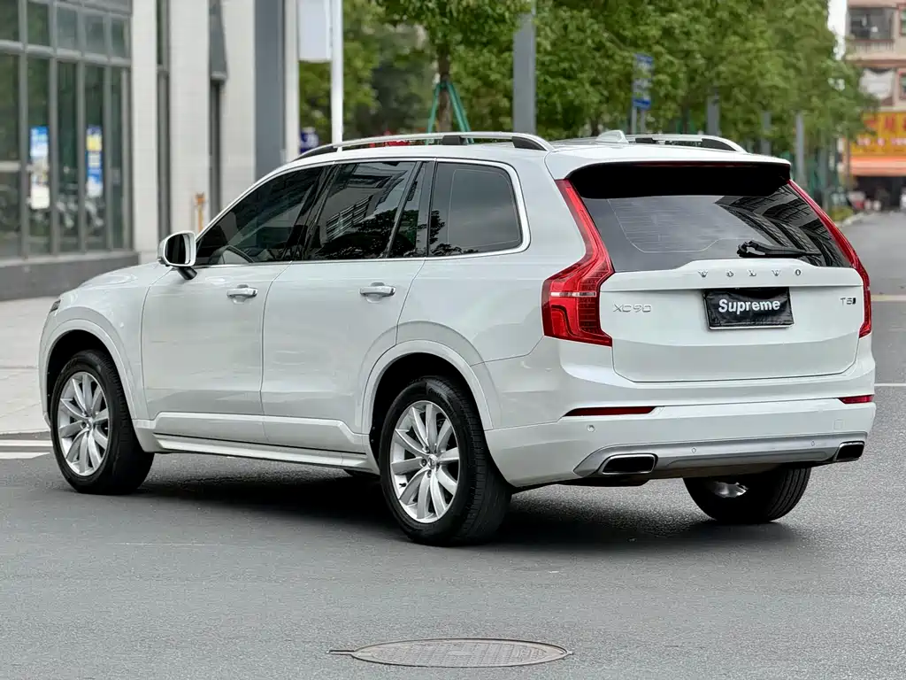 Volvo XC90 2017