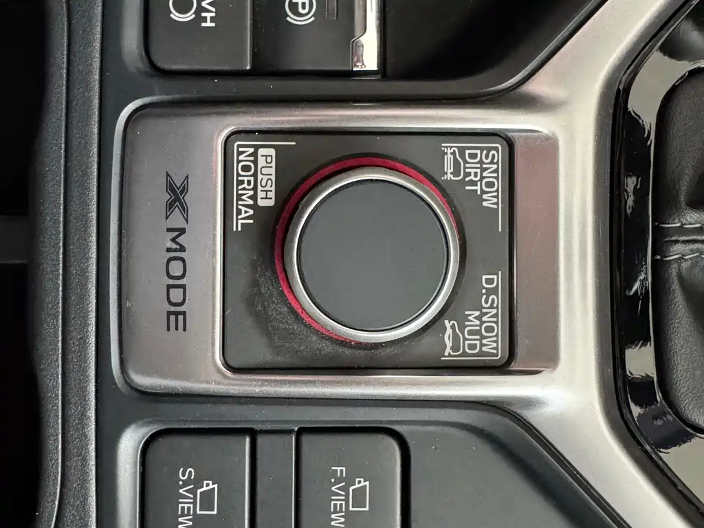 Subaru Forester 2022 — фото 16