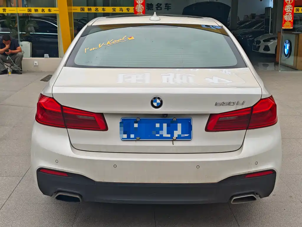 BMW 5 Series 2018 — фото 3