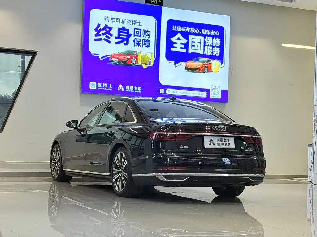 Audi A8 2018 — фото 14