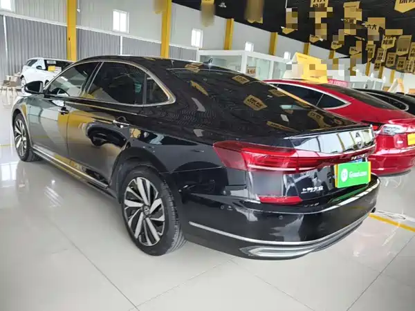 Volkswagen Passat 2022