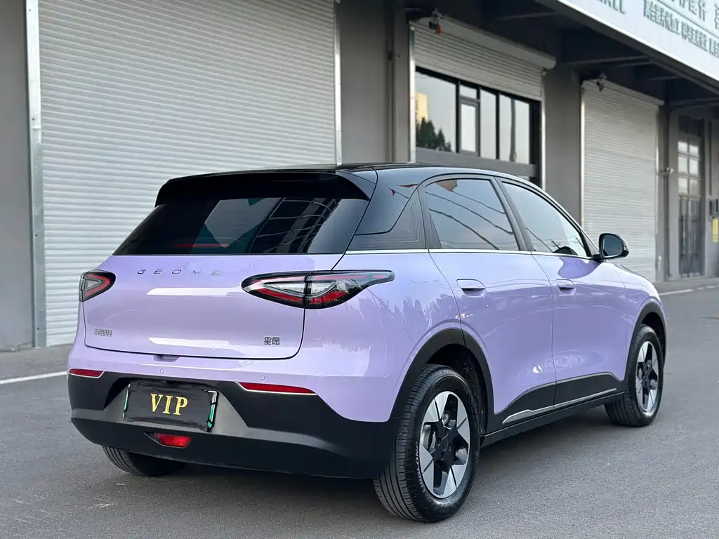 Geely Galaxy Starwish 2025 — фото 9