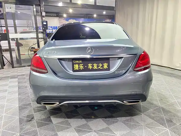 Mercedes-Benz C-Class 2019