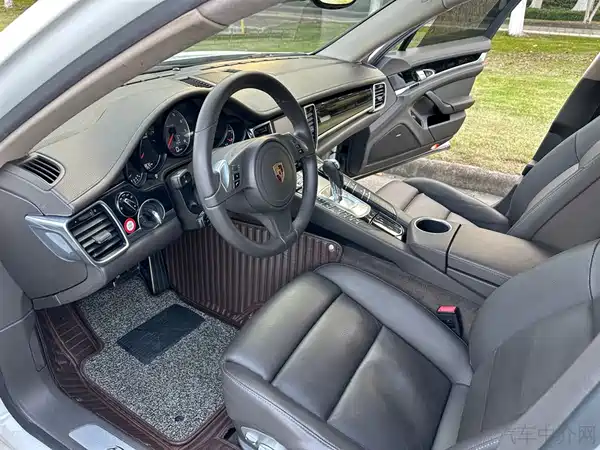 Porsche Panamera 2017