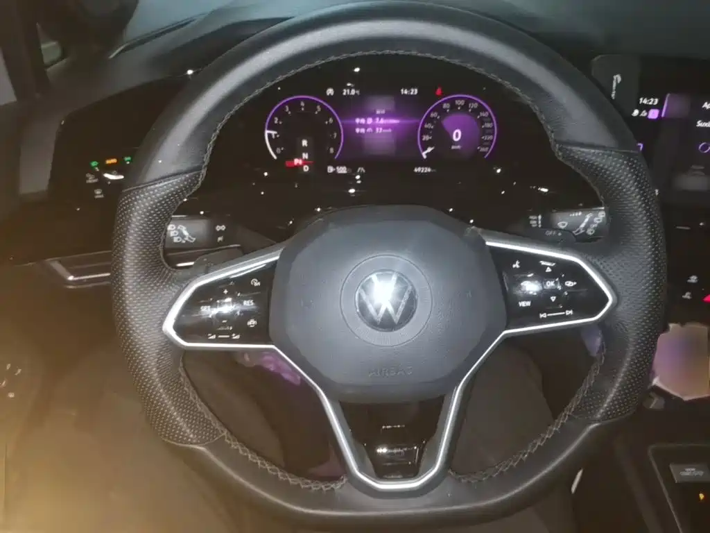 Volkswagen Golf 2022