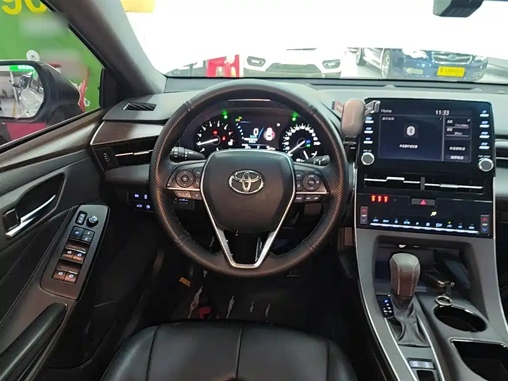 Toyota Avalon 2020 — фото 11