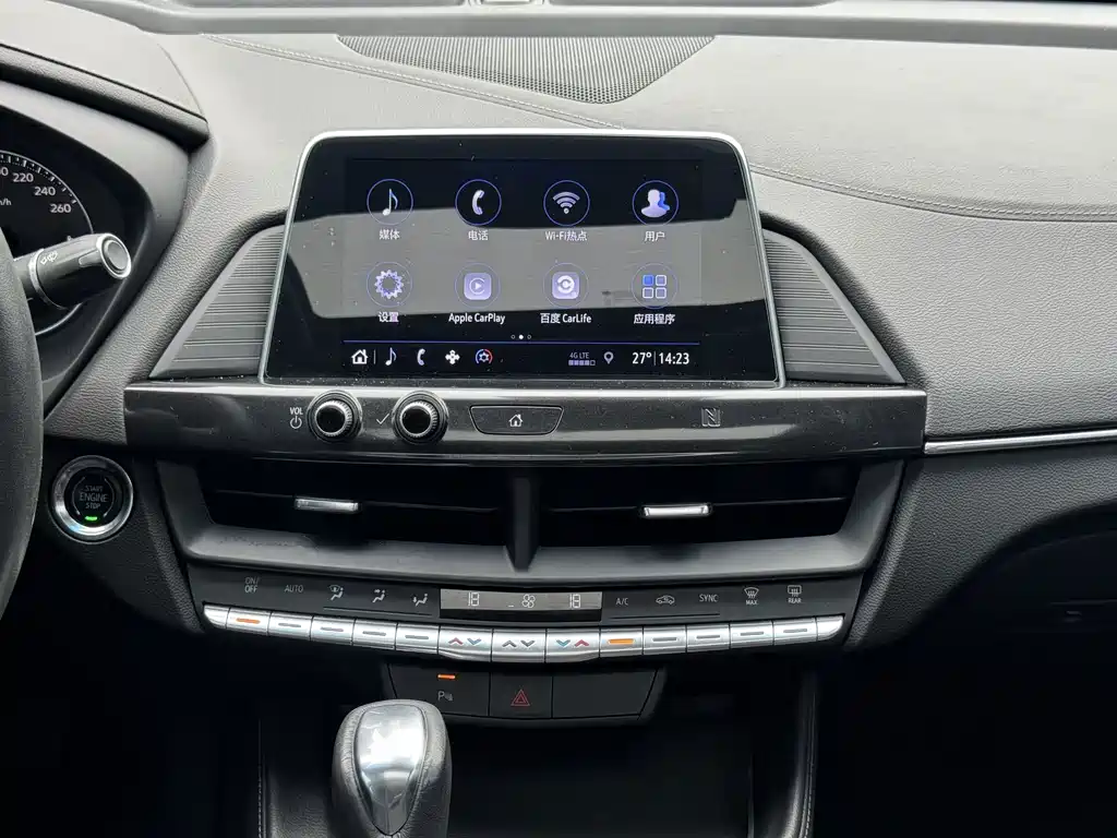 Cadillac CT4 2021 — фото 15
