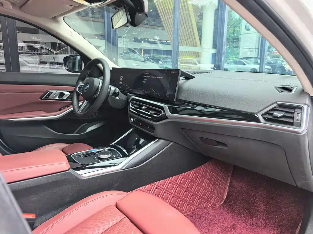 BMW i3 2023