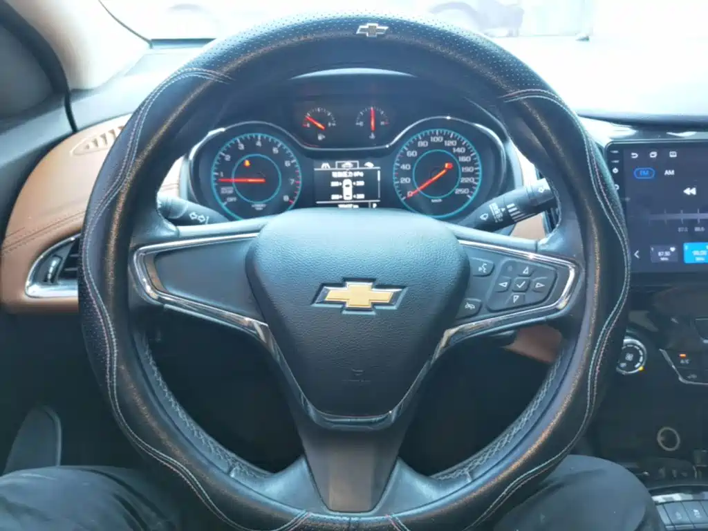 Chevrolet Cruze 2015 — фото 11