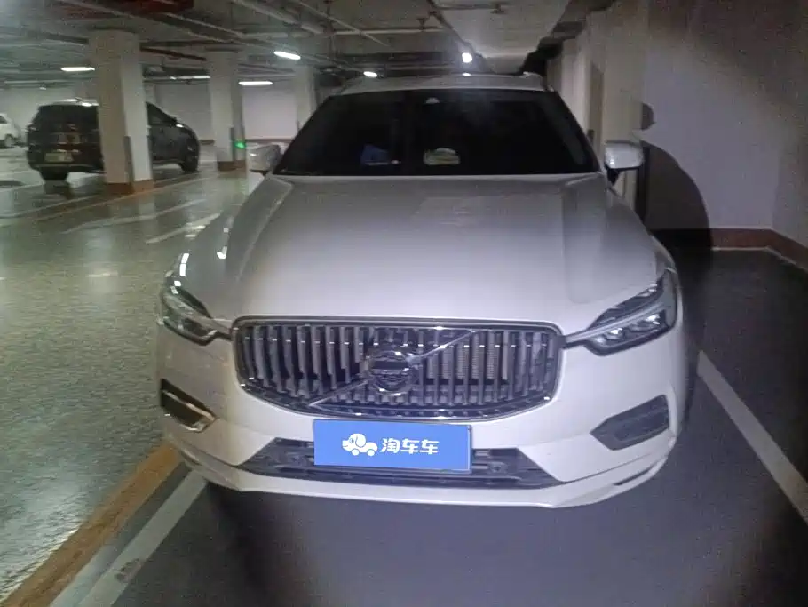 Volvo XC60 2020 — фото 2