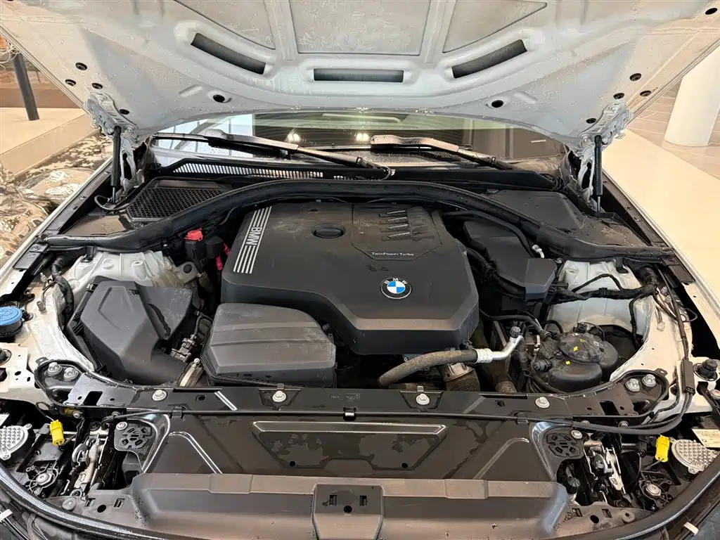 BMW 3 Series 2022 — фото 12