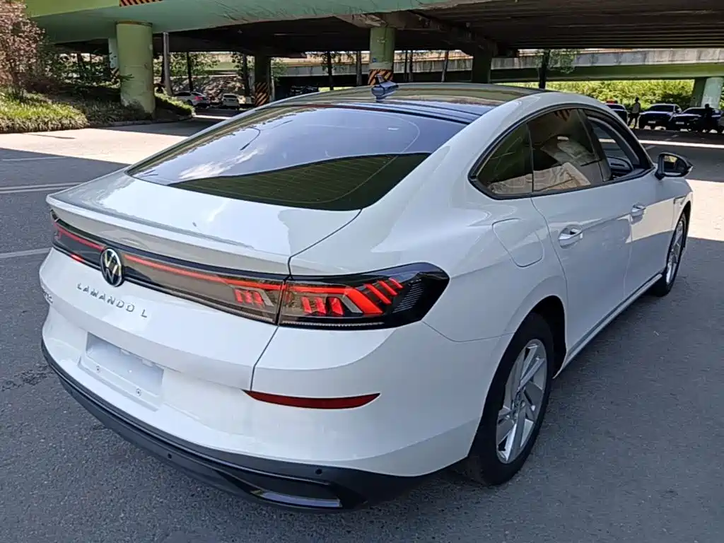 Volkswagen Lamando 2023