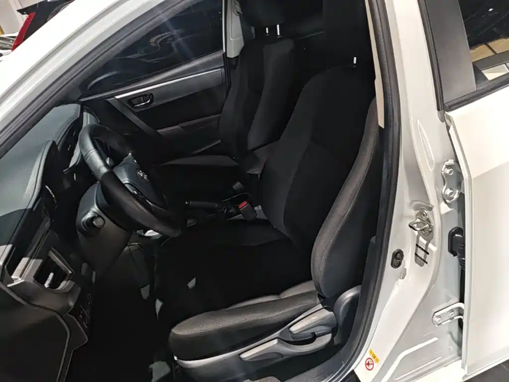 Toyota Levin 2017 — фото 15