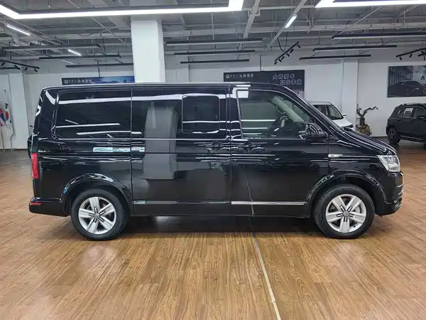 Volkswagen Metroway 2017
