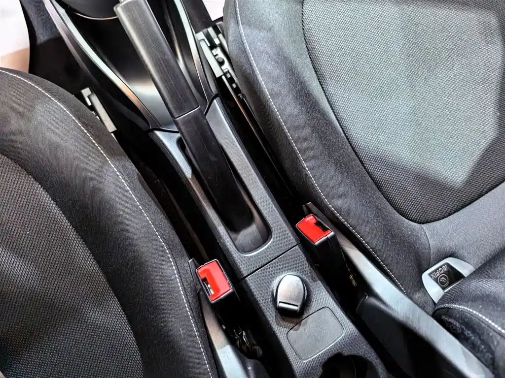 smart Fortwo 2019 — фото 12