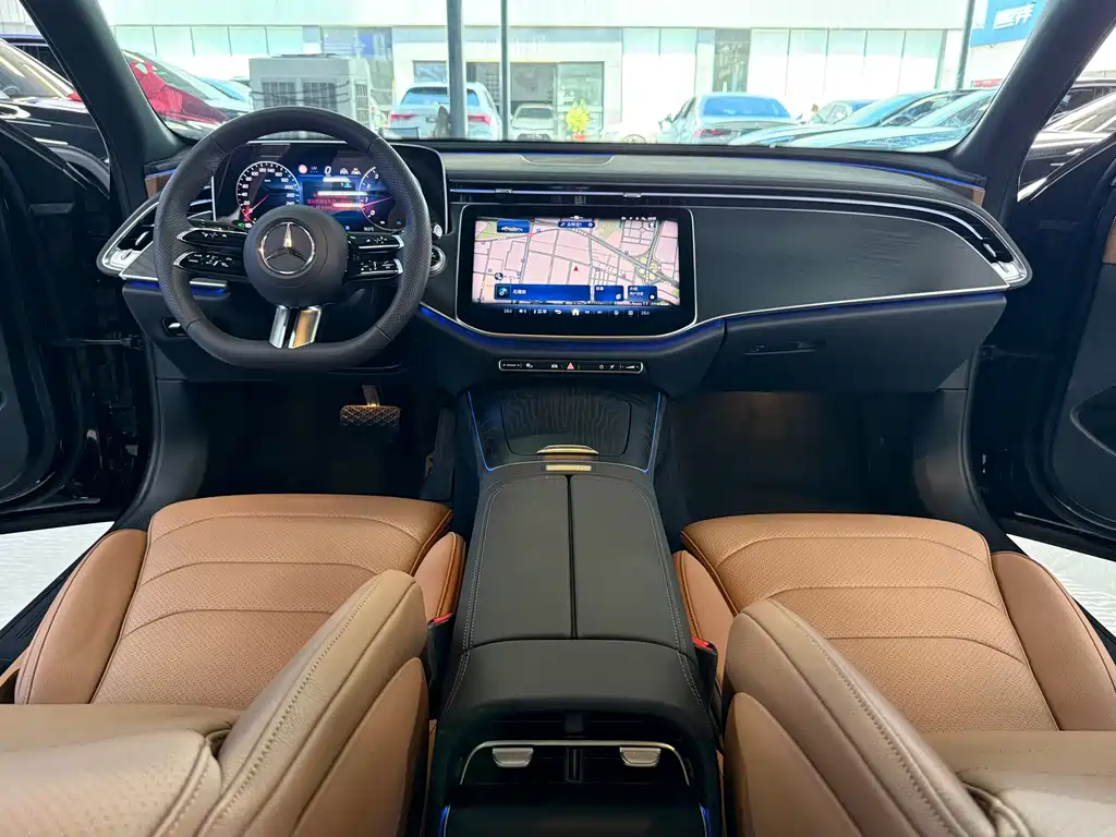 Mercedes-Benz E-Class 2025 — фото 10