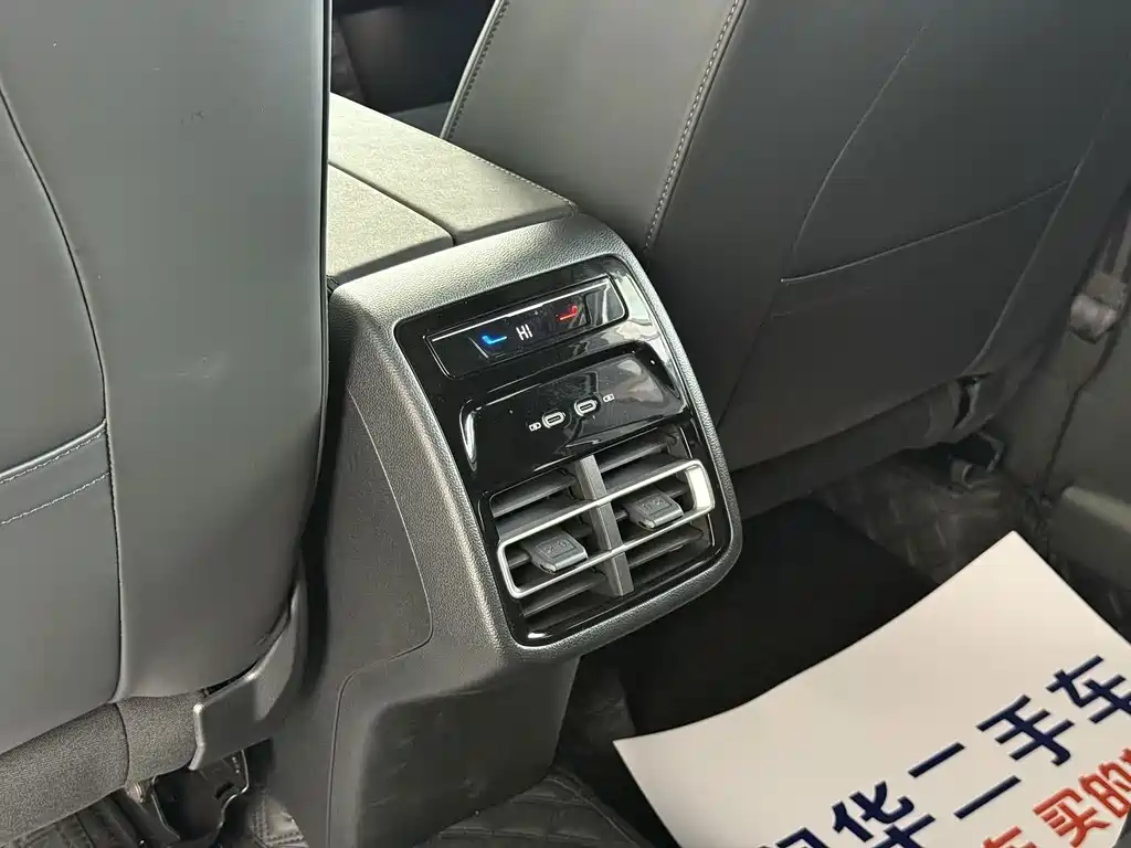 Volkswagen Tiguan L 2025 — фото 14