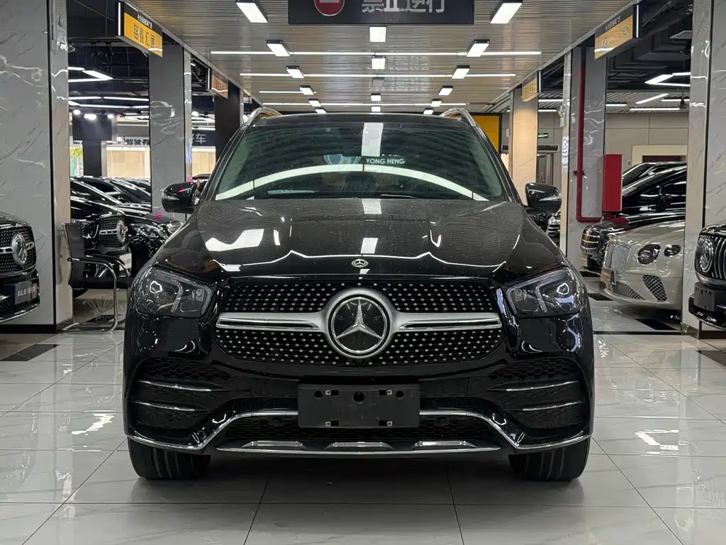 Mercedes-Benz GLE 2021 — фото 2