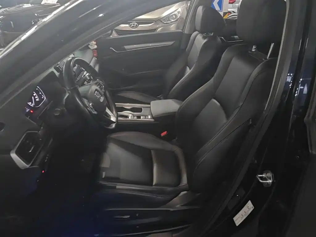 Honda Accord 2021 — фото 15
