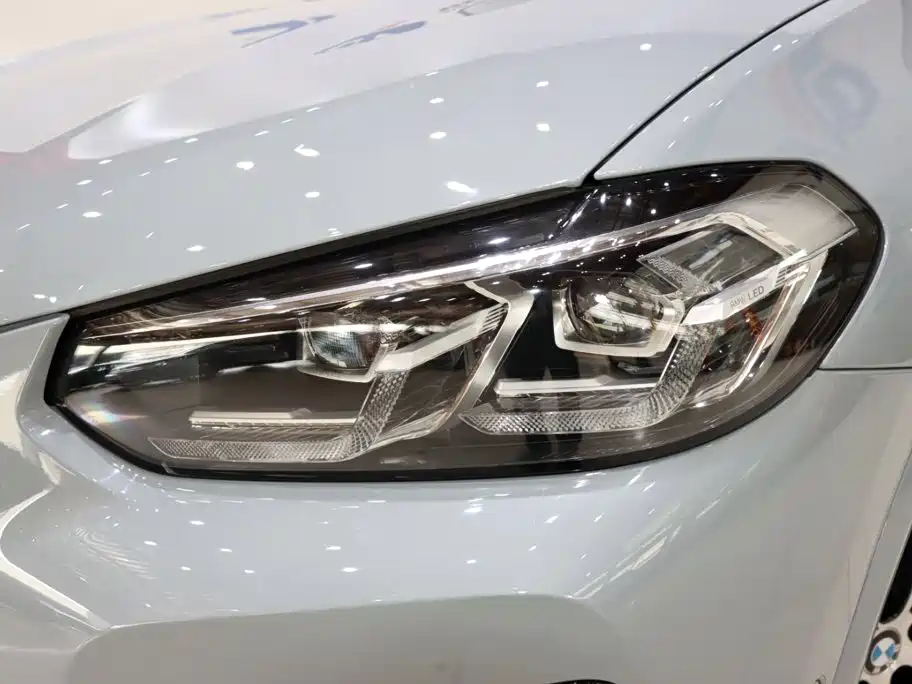 BMW X4 2022 — фото 18