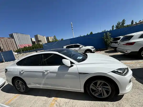 Volkswagen Lamando 2023