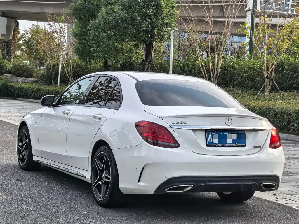 Mercedes-Benz C-Class 2021 — фото 4