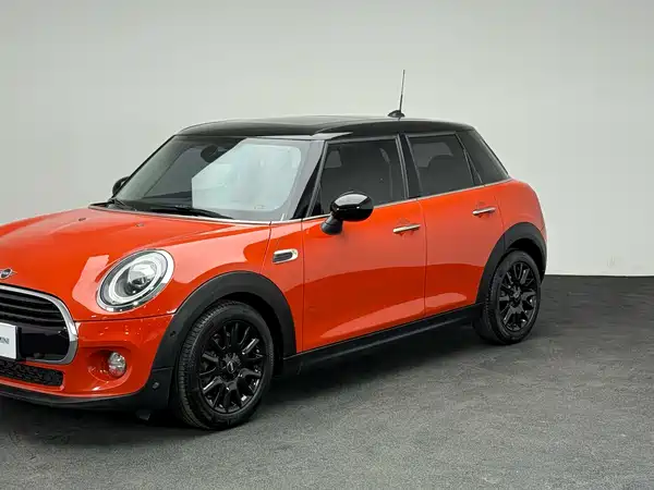 MINI 2019