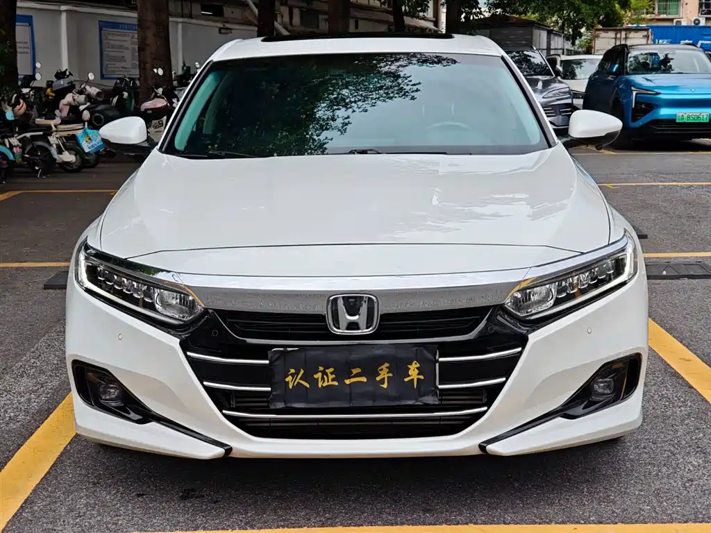 Honda Accord 2022 — фото 2